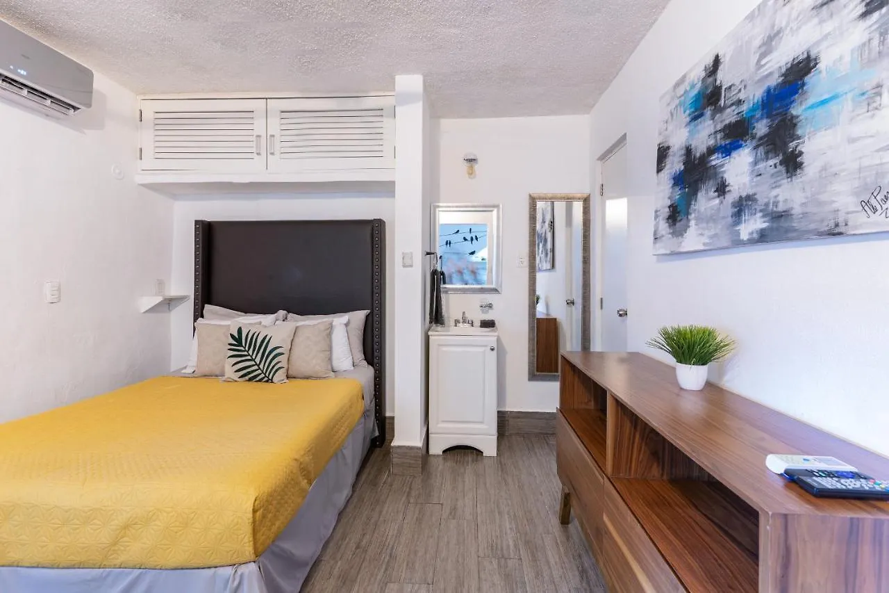 Cozy Tohoku Studios By Simply Comfort 10 Min To The Beach Πλάγια Ντελ Κάρμεν Διαμέρισμα